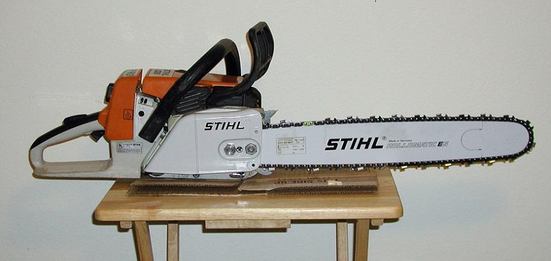 Stihl 026 chainsaw 